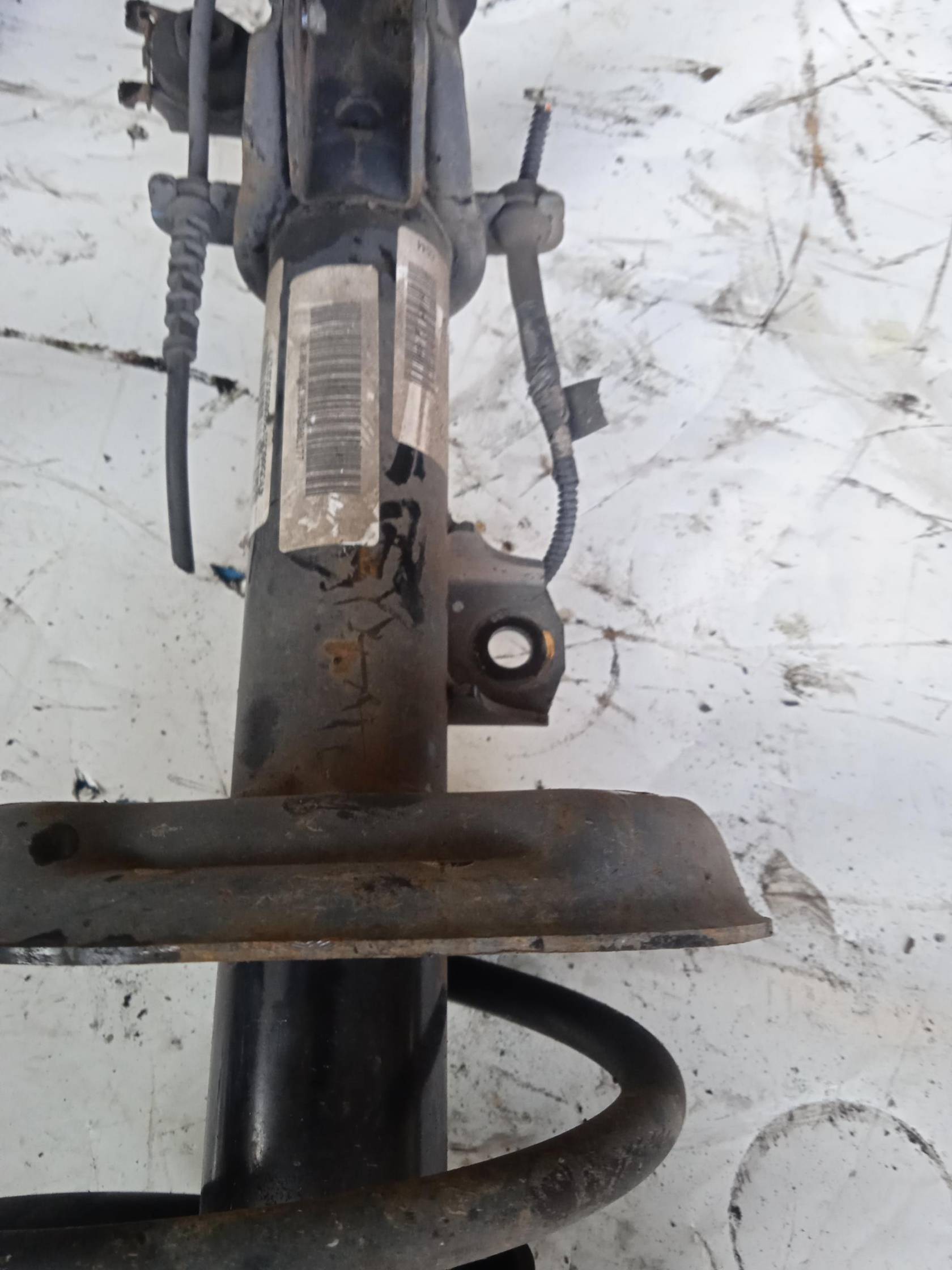 Ammortizzatore ant. dx.